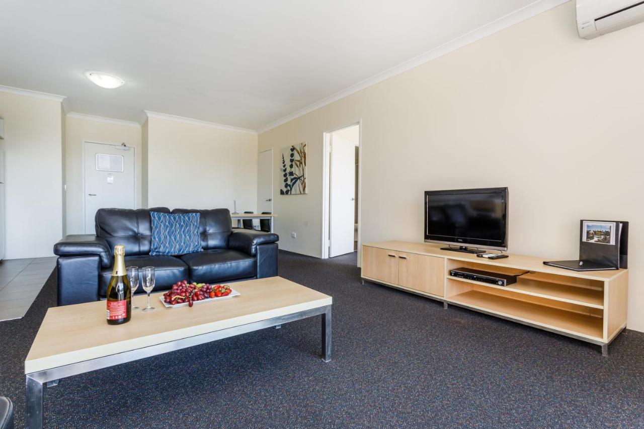 Perth Ascot Central Apartment Hotel Official Extérieur photo