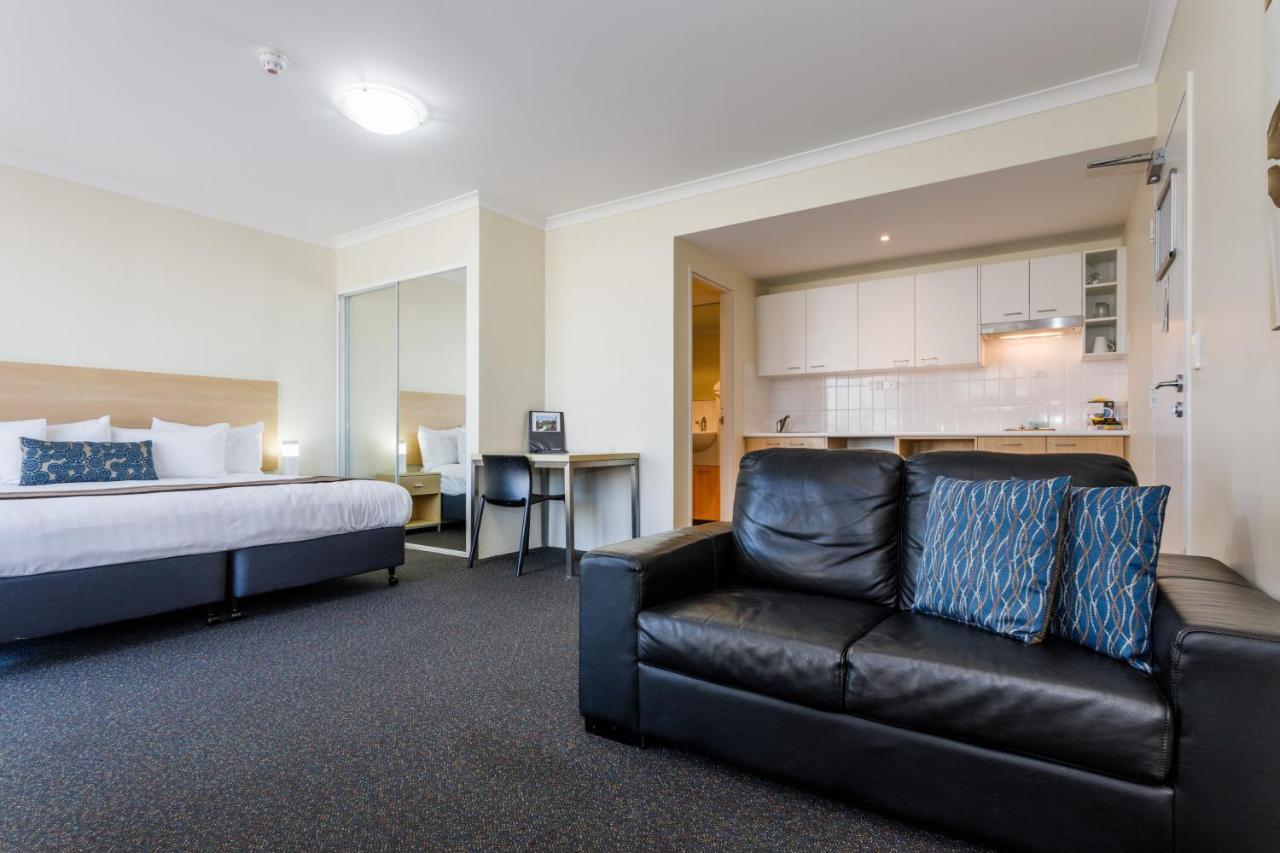 Perth Ascot Central Apartment Hotel Official Extérieur photo