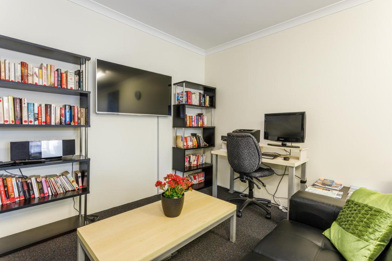 Perth Ascot Central Apartment Hotel Official Extérieur photo