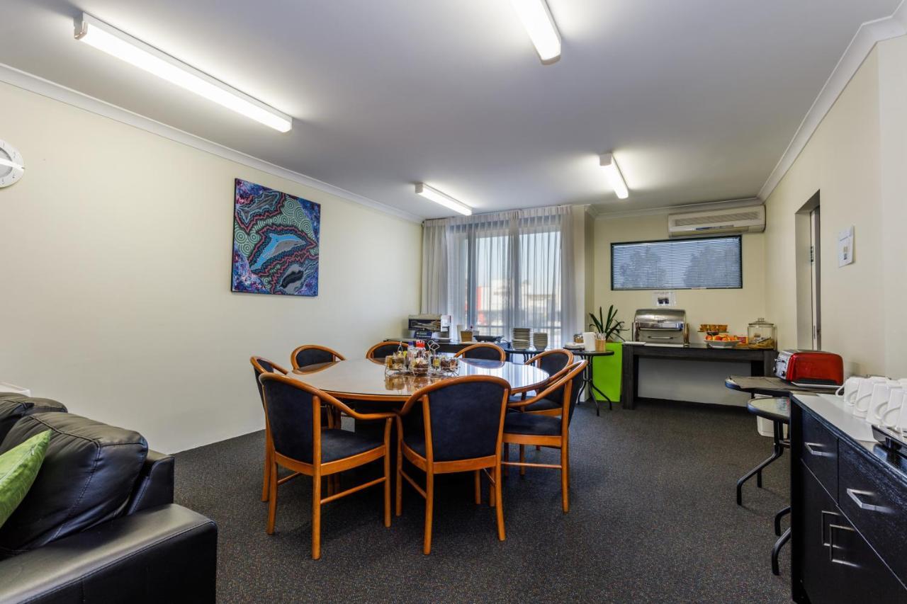 Perth Ascot Central Apartment Hotel Official Extérieur photo