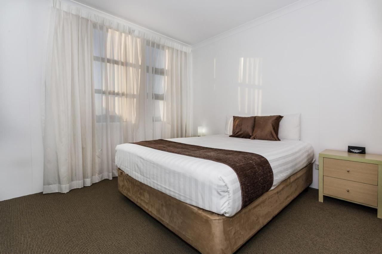 Perth Ascot Central Apartment Hotel Official Extérieur photo