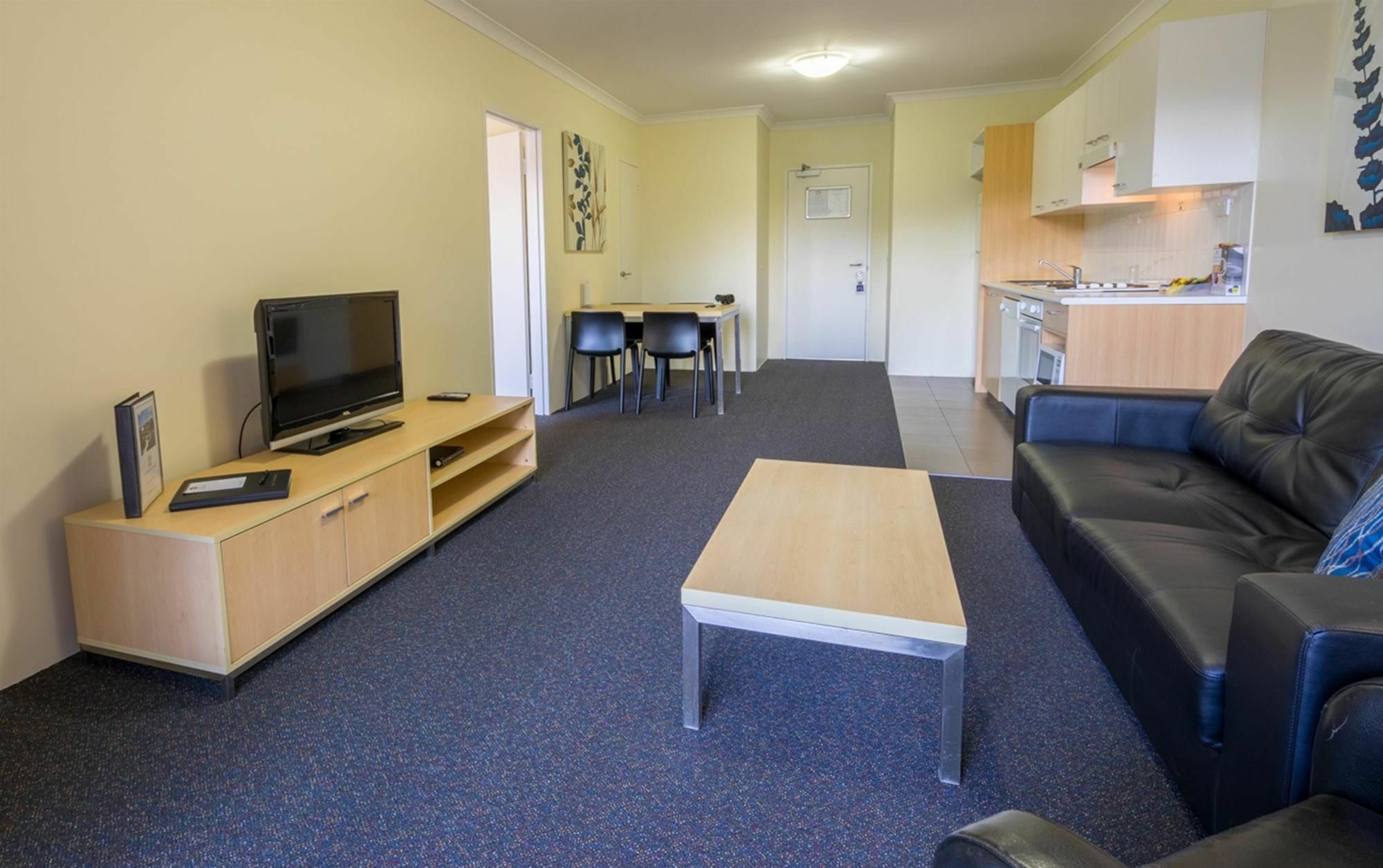 Perth Ascot Central Apartment Hotel Official Extérieur photo