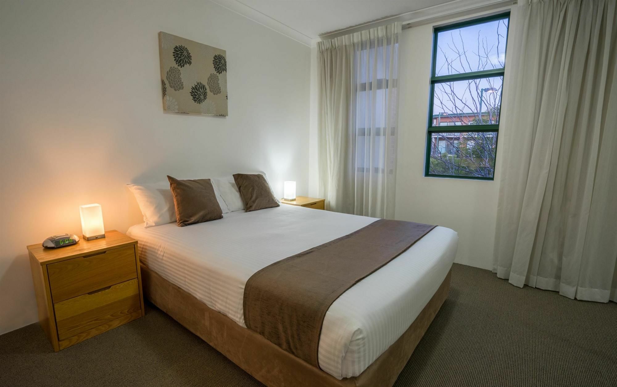 Perth Ascot Central Apartment Hotel Official Extérieur photo